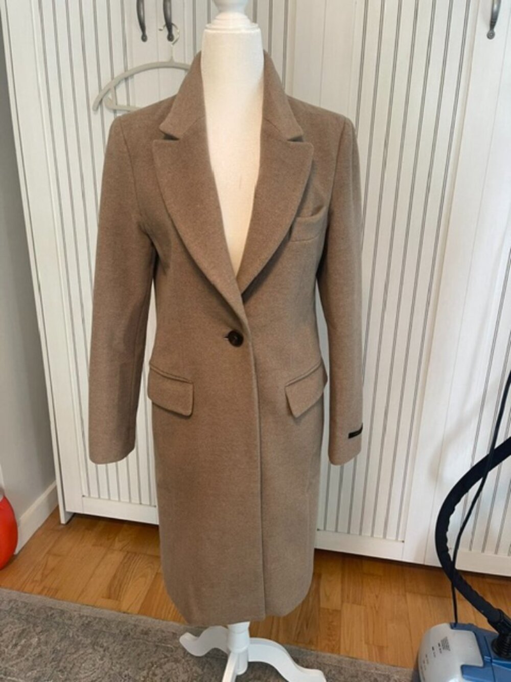 The Izzat Cashmere Blend Long Coat Beige Camel Tailored Luxury Women’s Coat